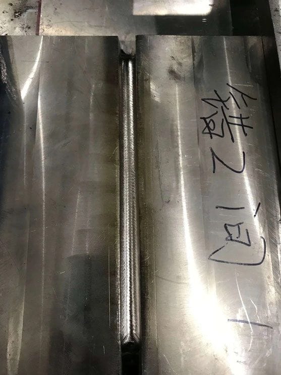 TIP TIG titanium weld with 100% silver finish, no oxidation